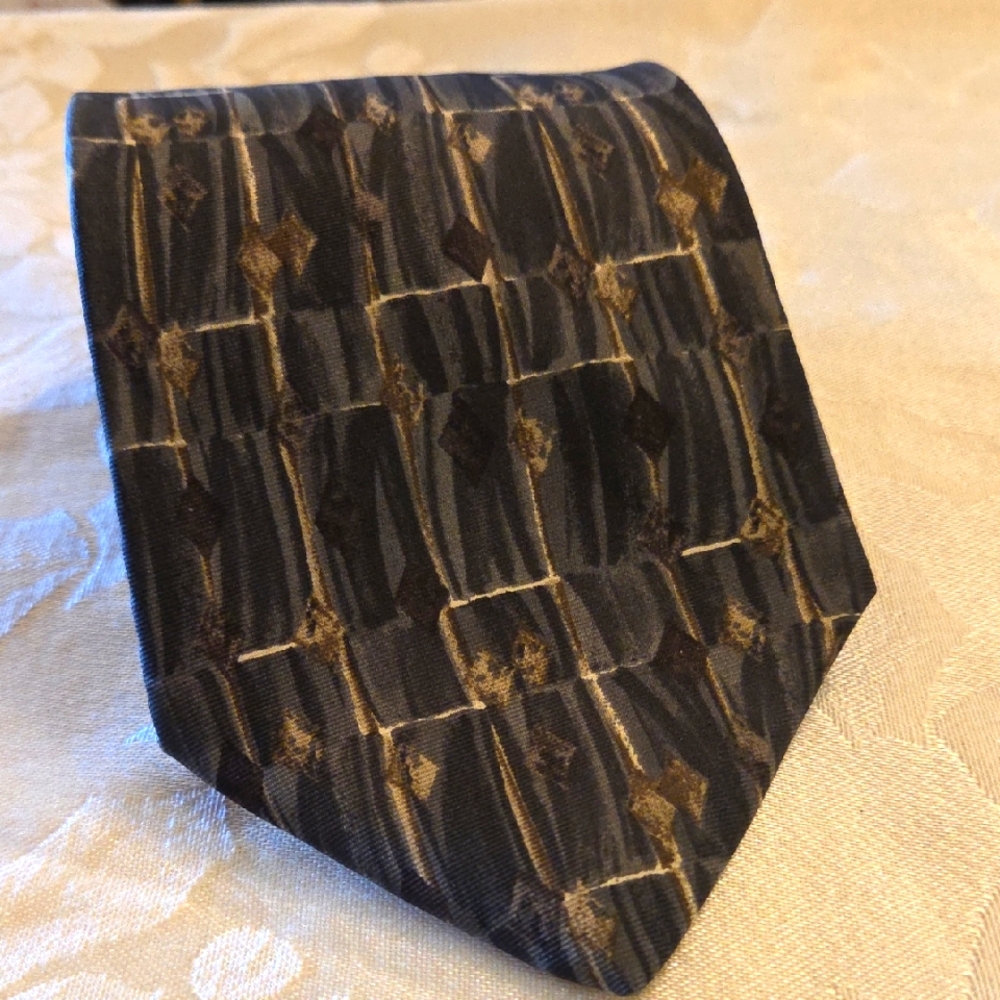 Basics By Croft & Barrow Tie. XL